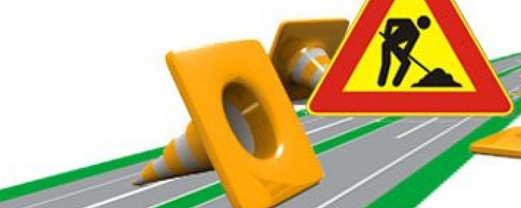 Responsabilità dell'ente proprietario della strada e dell'appaltatore